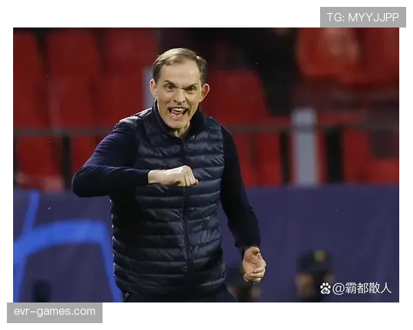 阿什拉夫在图赫尔执教时期的战术角色与表现回顾