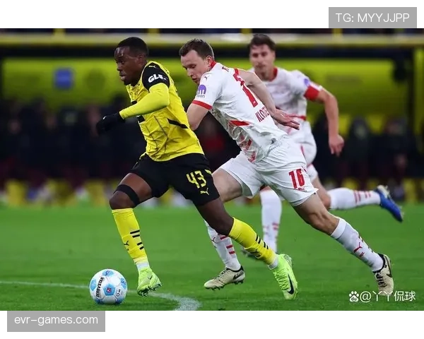 多特蒙德节奏问题凸显，中场缺乏组织核心影响攻防转换效率